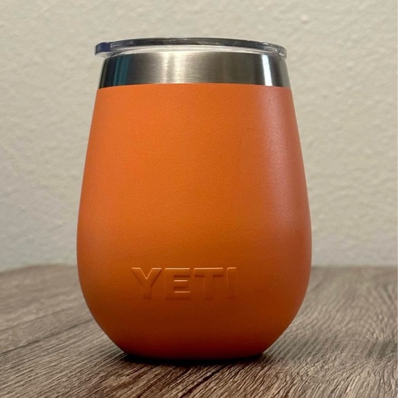 YETI Coral Wine Tumbler w/Lid - Picture 2 of 3